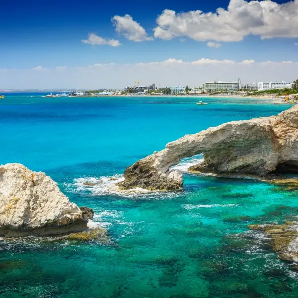 איה נאפה – היעד המושלם לחופים קסומים וחוויות בלתי נשכחות!